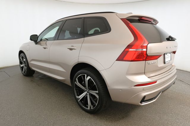 2025 Volvo XC60 Plug-In Hybrid T8 AWD Ultra with 21'' Wheels + Protection & Climate Packages - 22928237 - 5