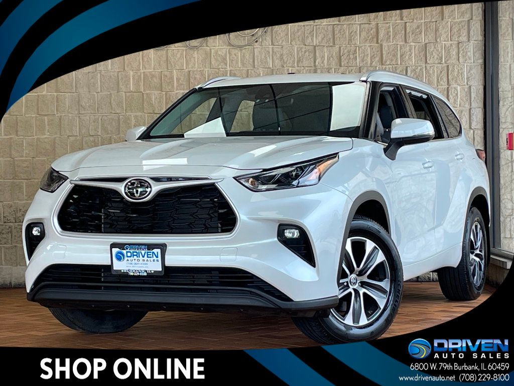 White (Wind Chill Pearl) 2022 Toyota Highlander XLE AWD SUV / Crossover All-Wheel Drive 8-Speed Automatic