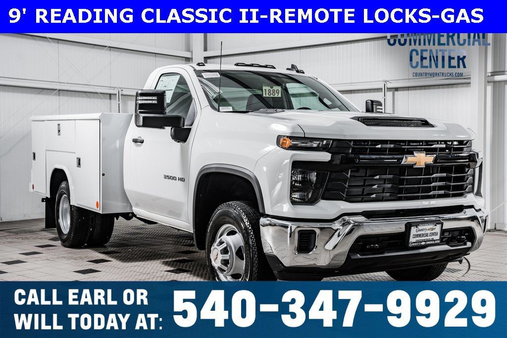 Summit White 2025 Chevrolet Silverado 3500HD Chassis Work Truck Regular Cab 4WD Pickup Truck Four-Wheel Drive Automatic