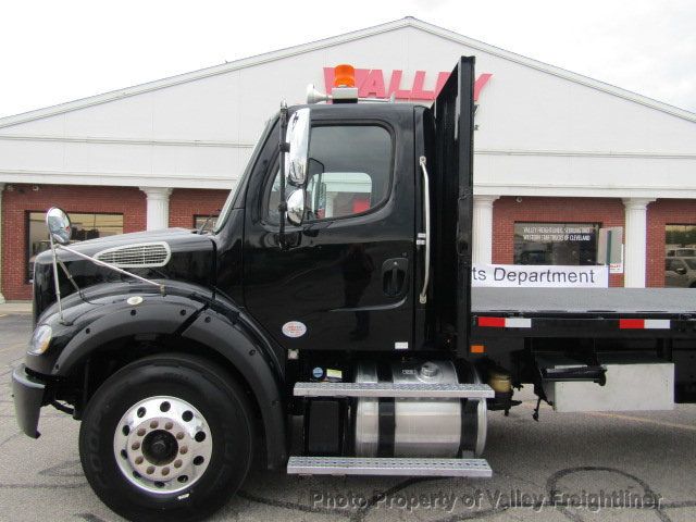 2016 Freightliner M2 112