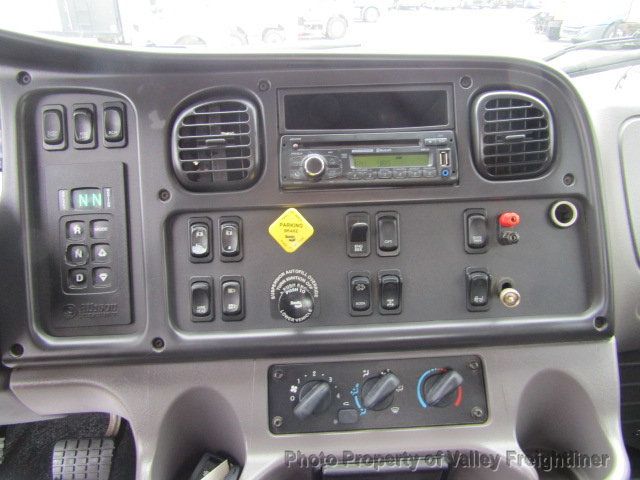 2016 Freightliner M2 112