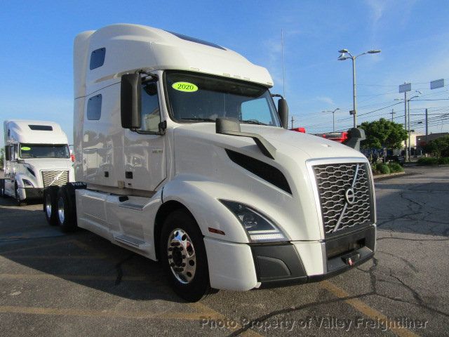 2020 Volvo VNL 760