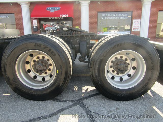 2021 Freightliner Cascadia 116