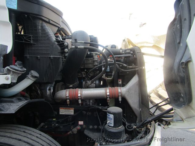2021 Freightliner Cascadia 116