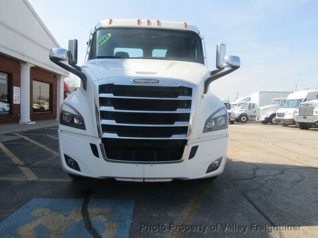 2021 Freightliner Cascadia 116