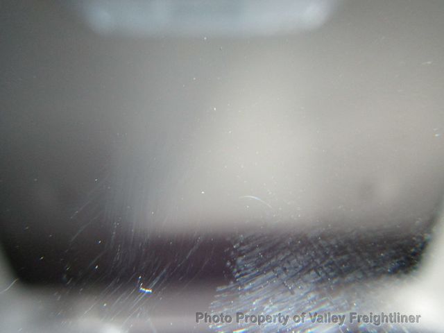 2021 Freightliner Cascadia 126-30