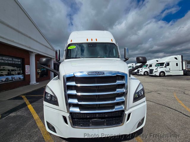 2021 Freightliner Cascadia 126