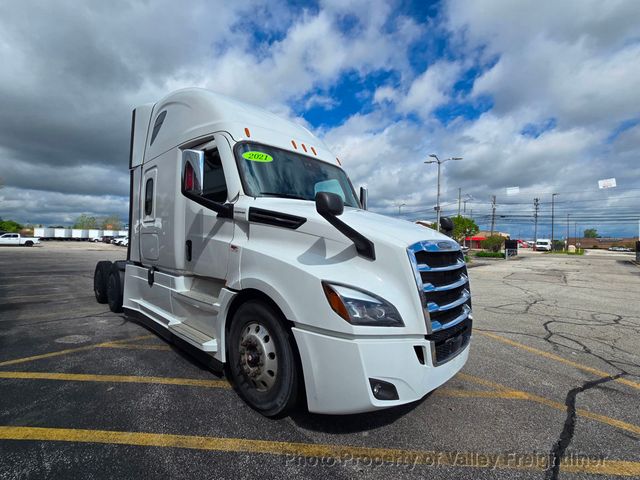 2021 Freightliner Cascadia 126