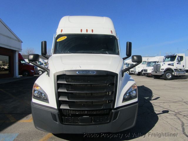 2020 Freightliner Cascadia 126