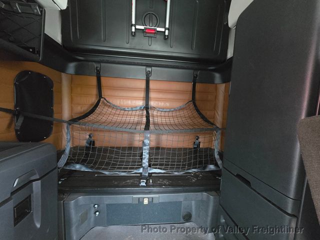2024 Freightliner Cascadia 126