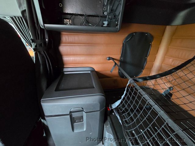 2024 Freightliner Cascadia 126