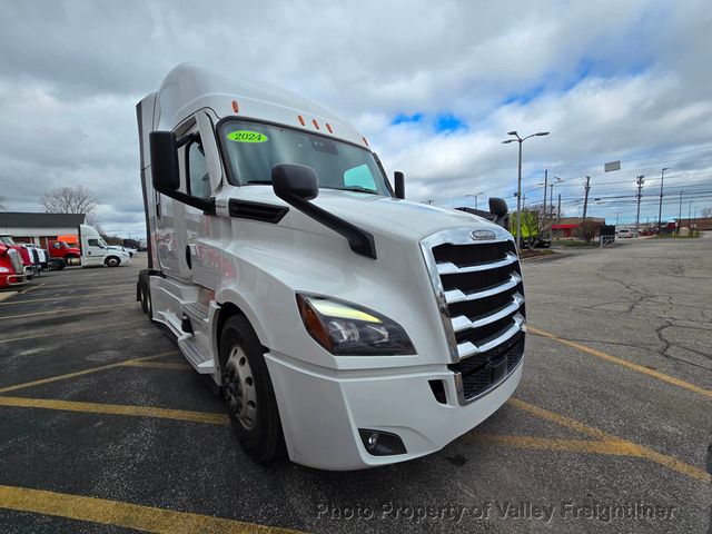 2024 Freightliner Cascadia 126