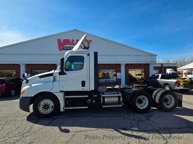 2020 Freightliner Cascadia 126