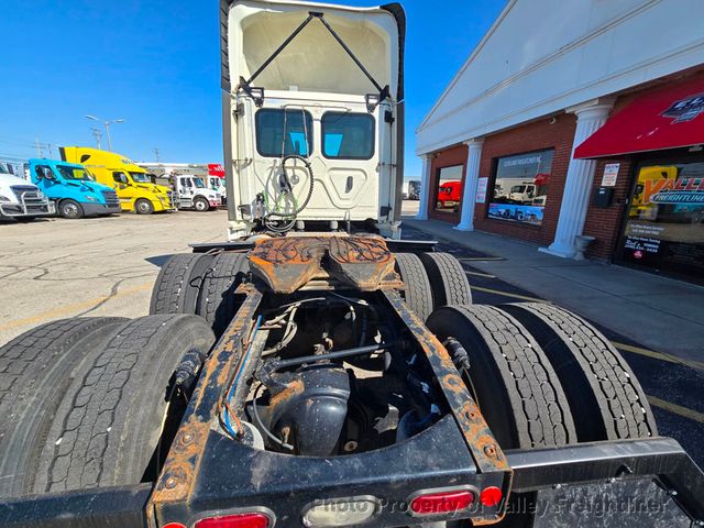 2022 Freightliner Cascadia 126
