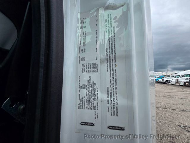 2023 Freightliner Cascadia 126