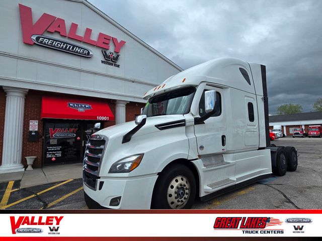 2023 Freightliner Cascadia 126
