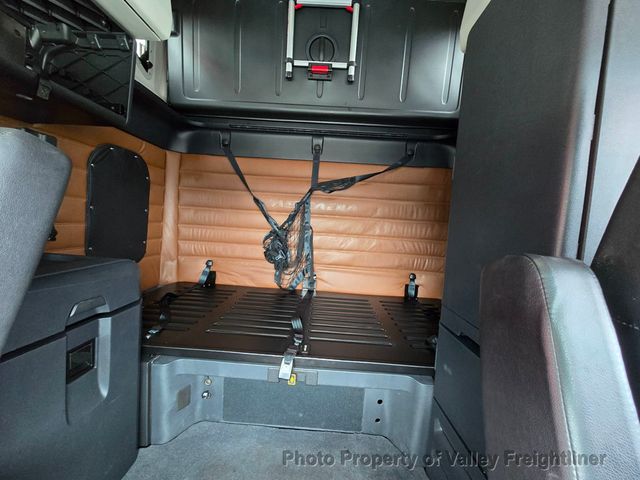 2023 Freightliner Cascadia 126