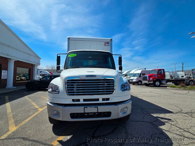 2023 Freightliner M2106