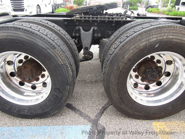 2019 International LT625