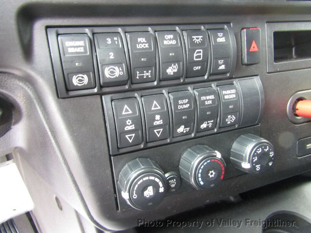 2019 International LT625