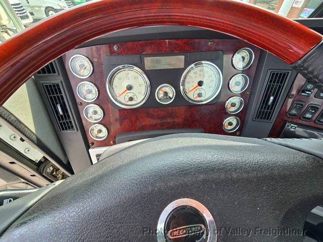 2018 Freightliner 122SD
