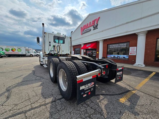 2018 Freightliner 122SD