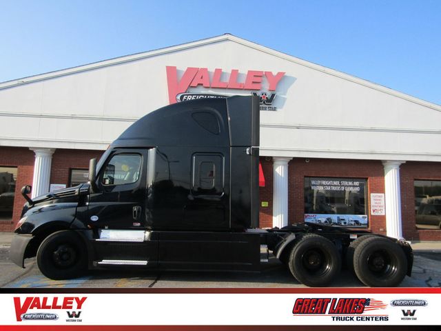2021 Freightliner Cascadia 126