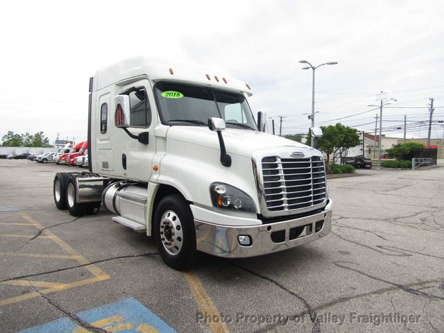 2018 Freightliner CA125SLP