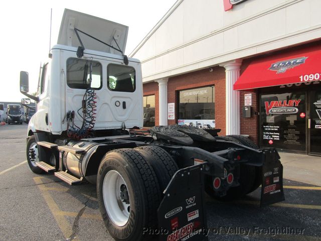2021 Freightliner Cascadia 116