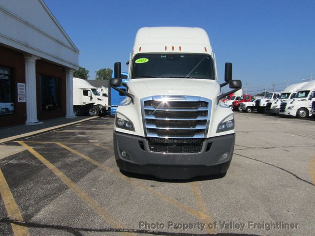 2021 Freightliner Cascadia 126