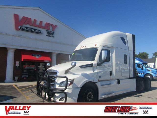 2022 Freightliner Cascadia 126