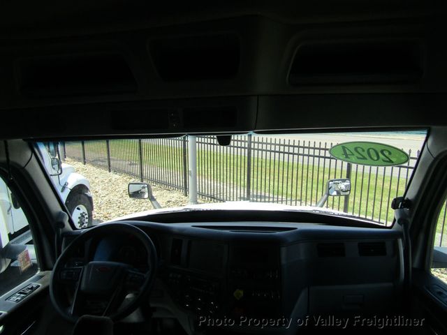 2024 Peterbilt 579 Picture 14 2024 Peterbilt 579-14