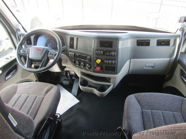 2024 Peterbilt 579 Picture 15 2024 Peterbilt 579-15