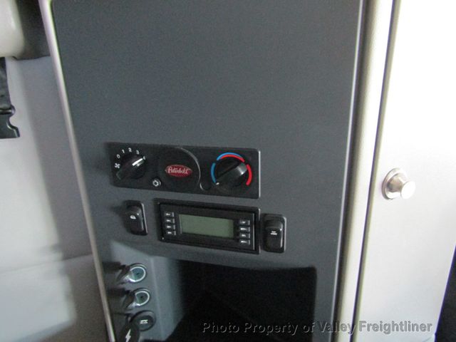 2021 Peterbilt 579 Picture 18 2021 Peterbilt 579-18