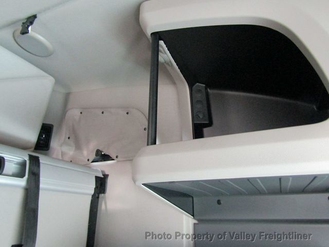 2021 Peterbilt 579 Picture 20 2021 Peterbilt 579-20