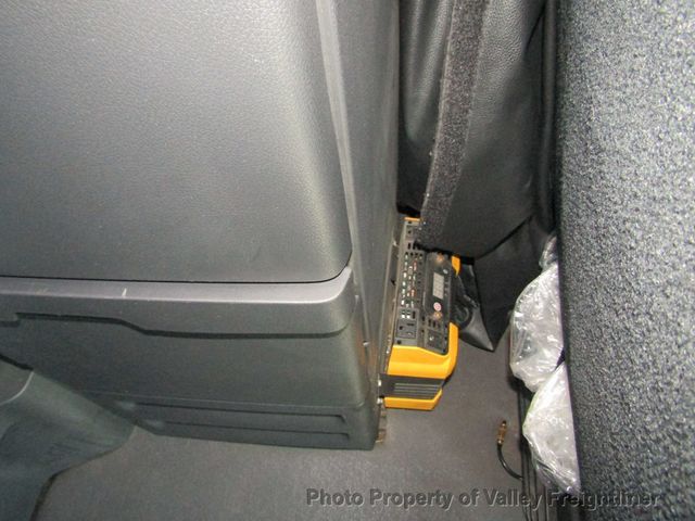 2020 Freightliner Cascadia 126-20