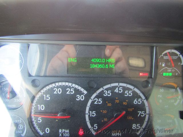 2022 Freightliner M2106-14