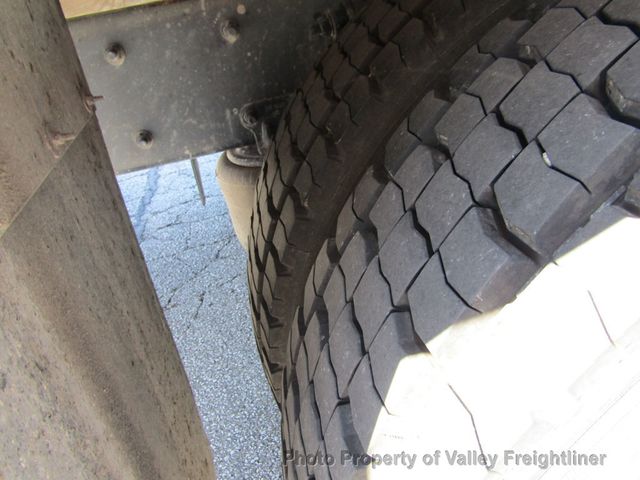 2022 Freightliner M2106-20