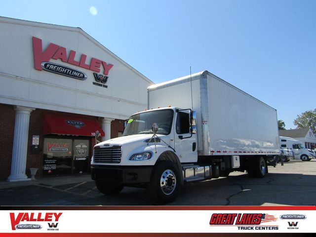 2022 Freightliner M2106