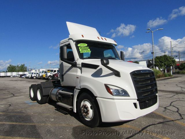 2020 Freightliner Cascadia 126 Picture 4 2020 Freightliner Cascadia 126-4
