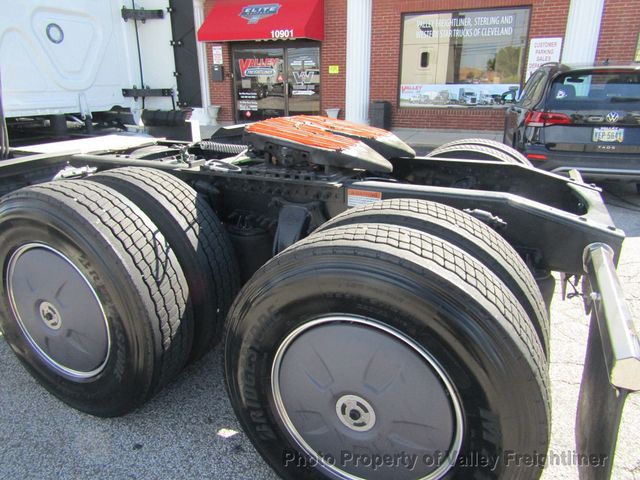 2025 Freightliner Cascadia 126 Picture 8 2025 Freightliner Cascadia 126-8