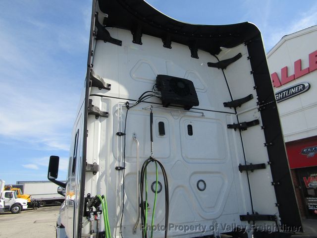 2025 Freightliner Cascadia 126 Picture 9 2025 Freightliner Cascadia 126-9