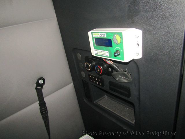 2021 Freightliner Cascadia 126 Picture 12 2021 Freightliner Cascadia 126-12