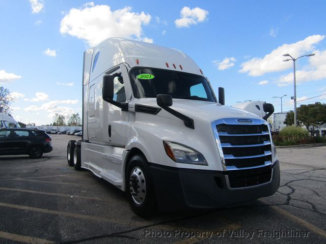 2021 Freightliner Cascadia 126 Picture 3 2021 Freightliner Cascadia 126-3