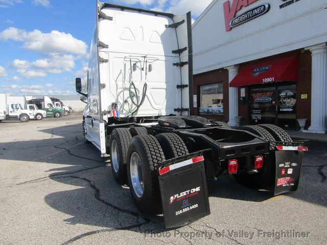 2021 Freightliner Cascadia 126 Picture 7 2021 Freightliner Cascadia 126-7
