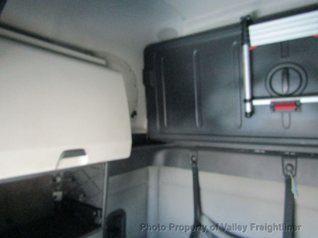 2021 Freightliner Cascadia 126 Picture 9 2021 Freightliner Cascadia 126-9