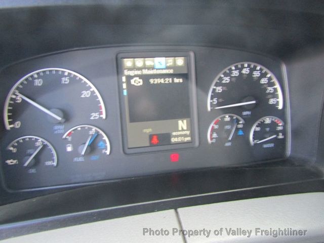 2021 Freightliner Cascadia 126 Picture 15 2021 Freightliner Cascadia 126-15