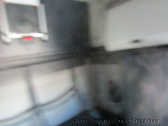 2021 Freightliner Cascadia 126 Picture 20 2021 Freightliner Cascadia 126-20