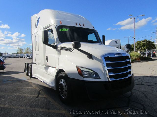 2021 Freightliner Cascadia 126 Picture 3 2021 Freightliner Cascadia 126-3
