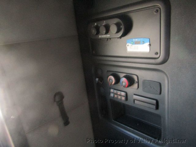 2022 Freightliner Cascadia 126 Picture 14 2022 Freightliner Cascadia 126-14